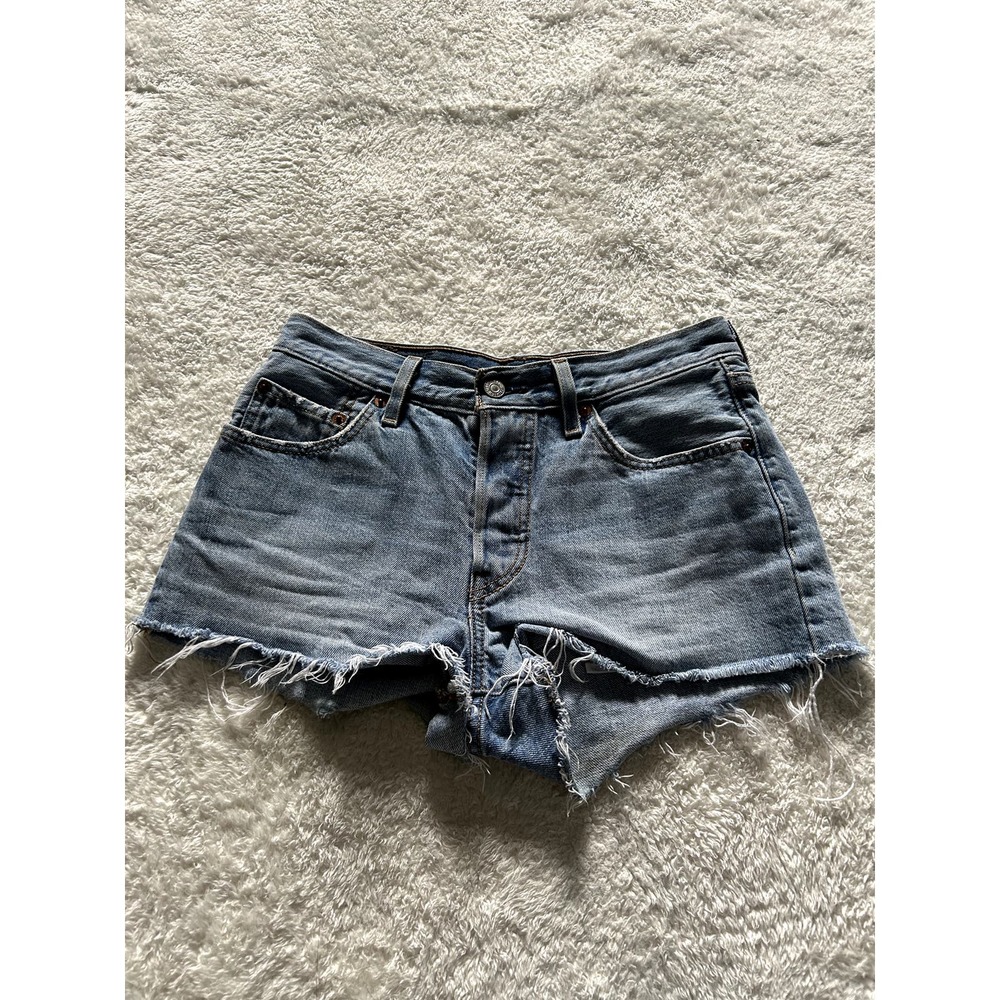 Levis Light Blue Jean Shorts Size‎ 25